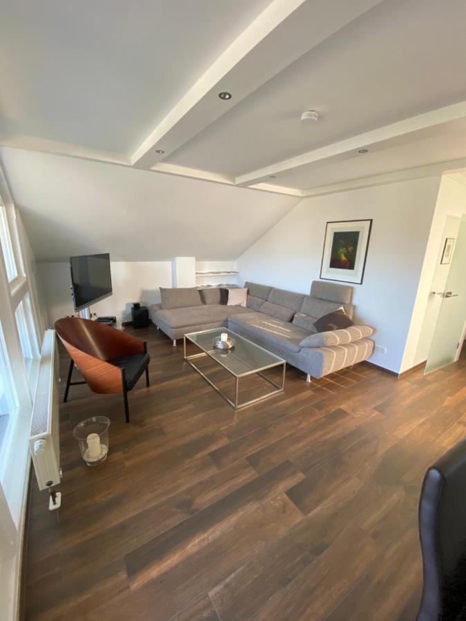 Am Wald 1 Apartment *